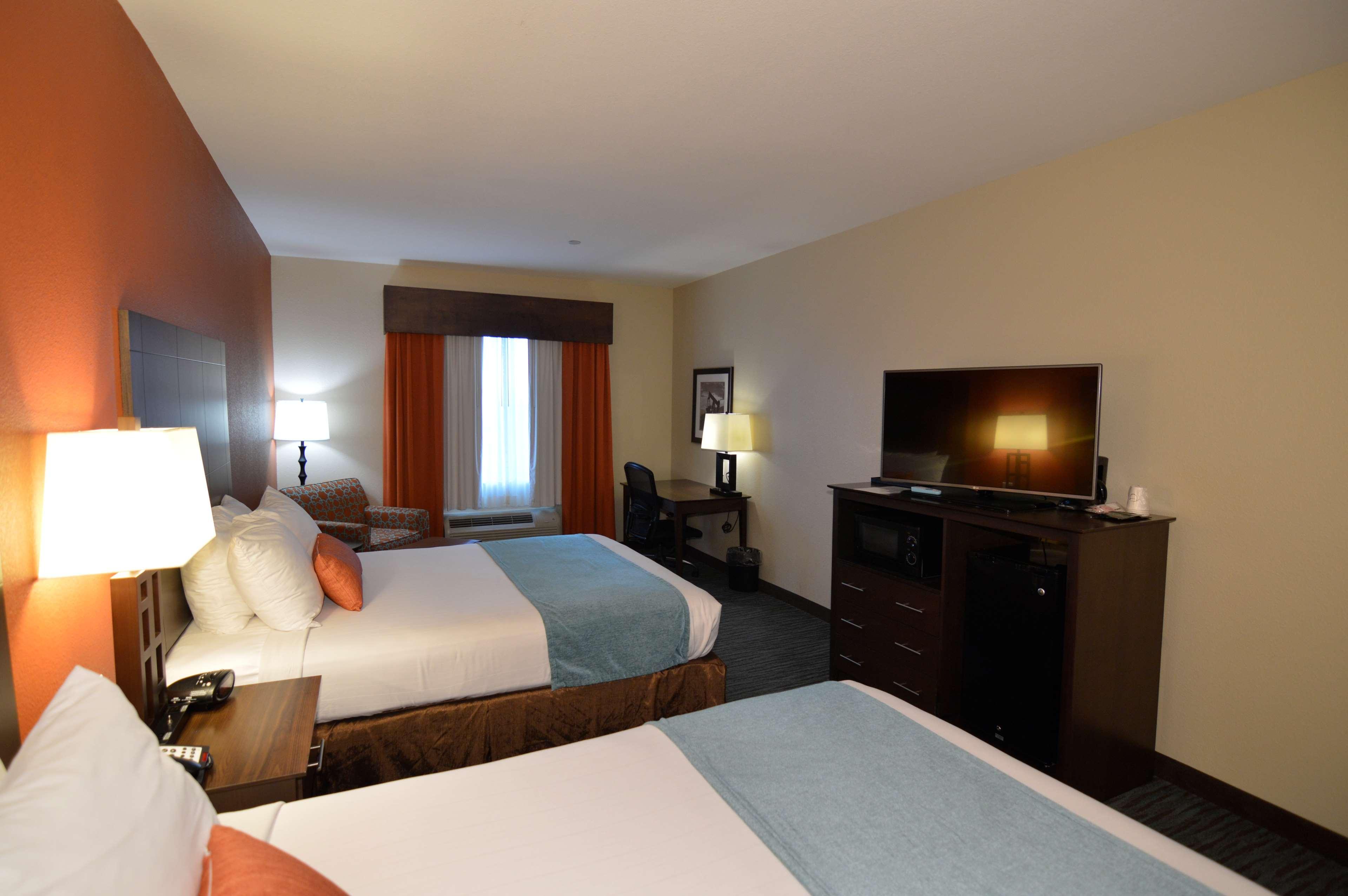 Best Western Plus Longhorn Inn & Suites Luling Luaran gambar
