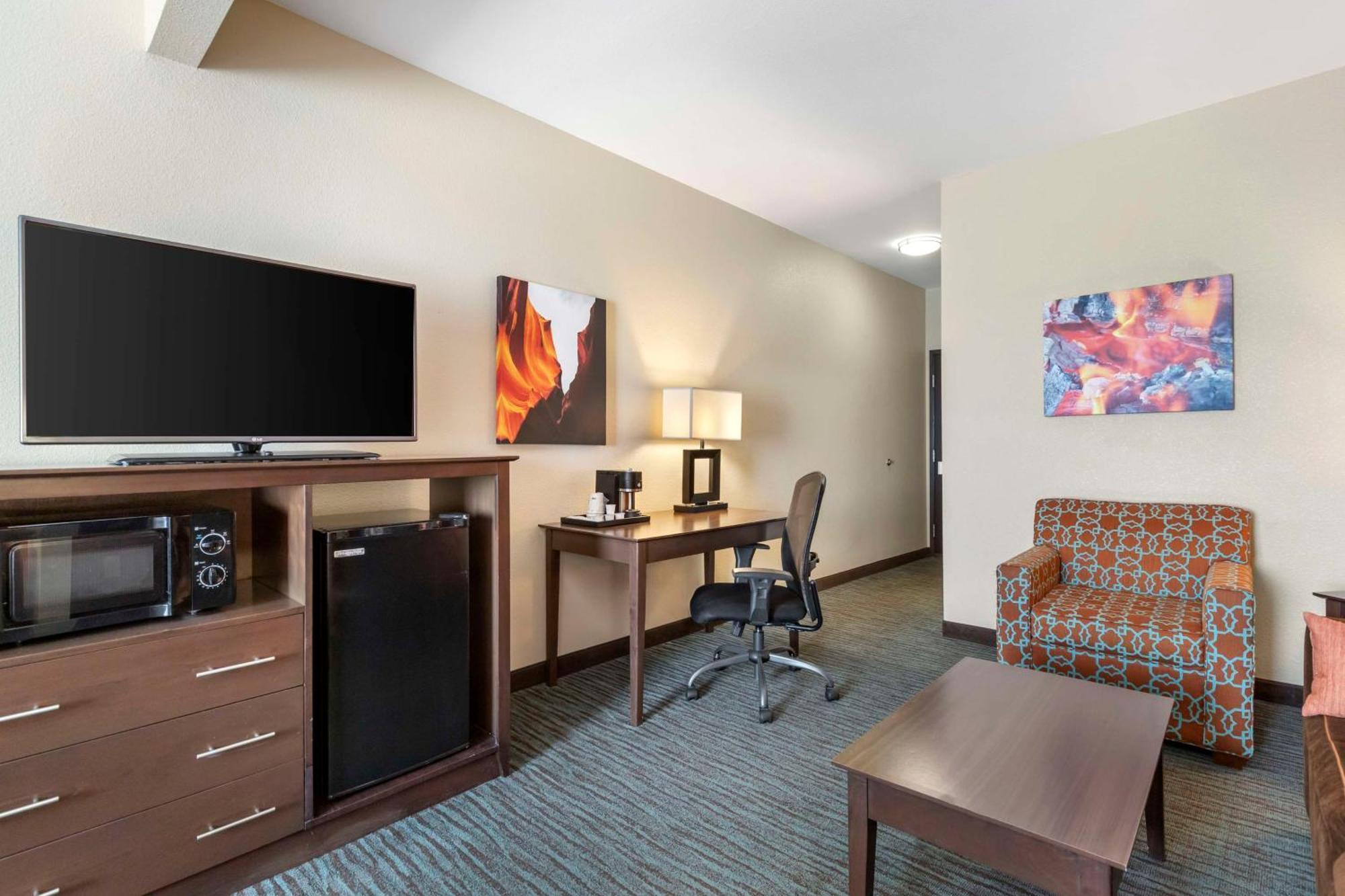 Best Western Plus Longhorn Inn & Suites Luling Luaran gambar
